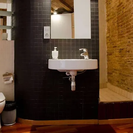 Ripoll Apartment Barcelona